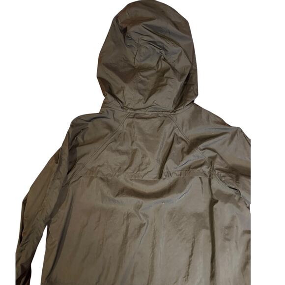 LULULEMON Black Seek the Sky Jacket Packable Water Resistant Women Size 10 or 12 - Picture 9 of 11